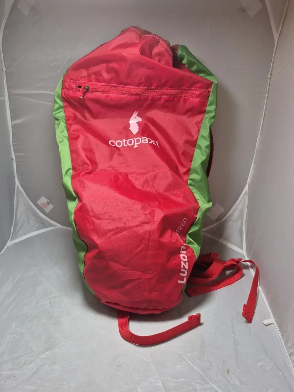 💥 Cotopaxi Luzon Eighteen Del Dia 18L Hiking Backpack Multi Color Lightweight